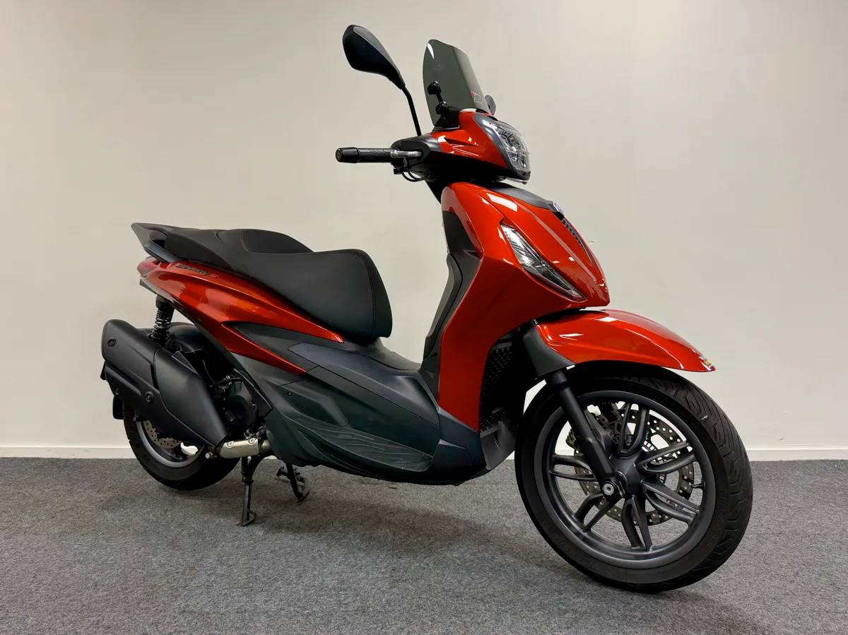 Piaggio Beverly (2021) — foto 1