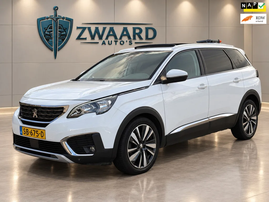 Peugeot 5008 (2018) — foto 1