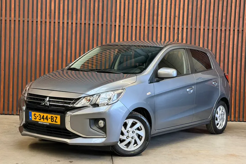 Mitsubishi Space Star (2023)