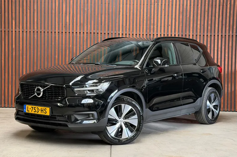 Volvo XC40 (2021)