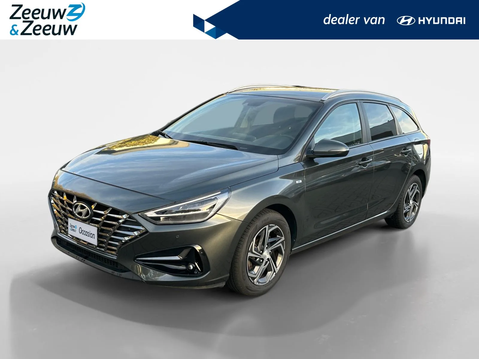 Hyundai i30 (2022) — foto 1